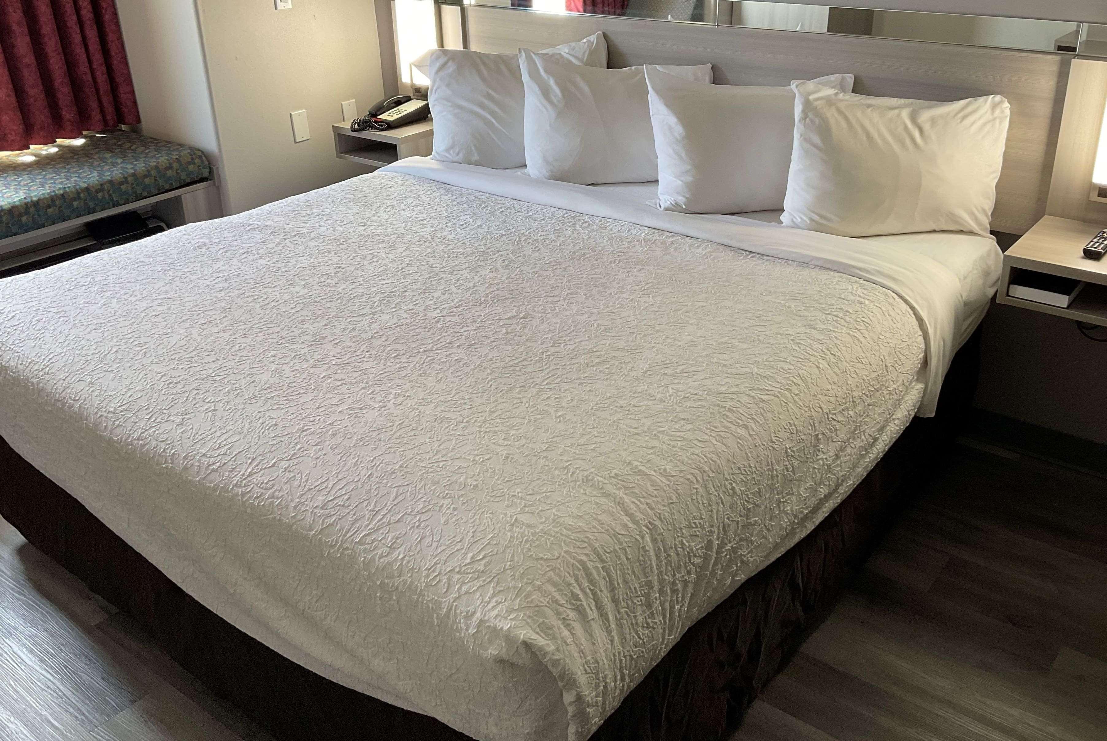 Microtel Inn And Suites Clarksville Luaran gambar