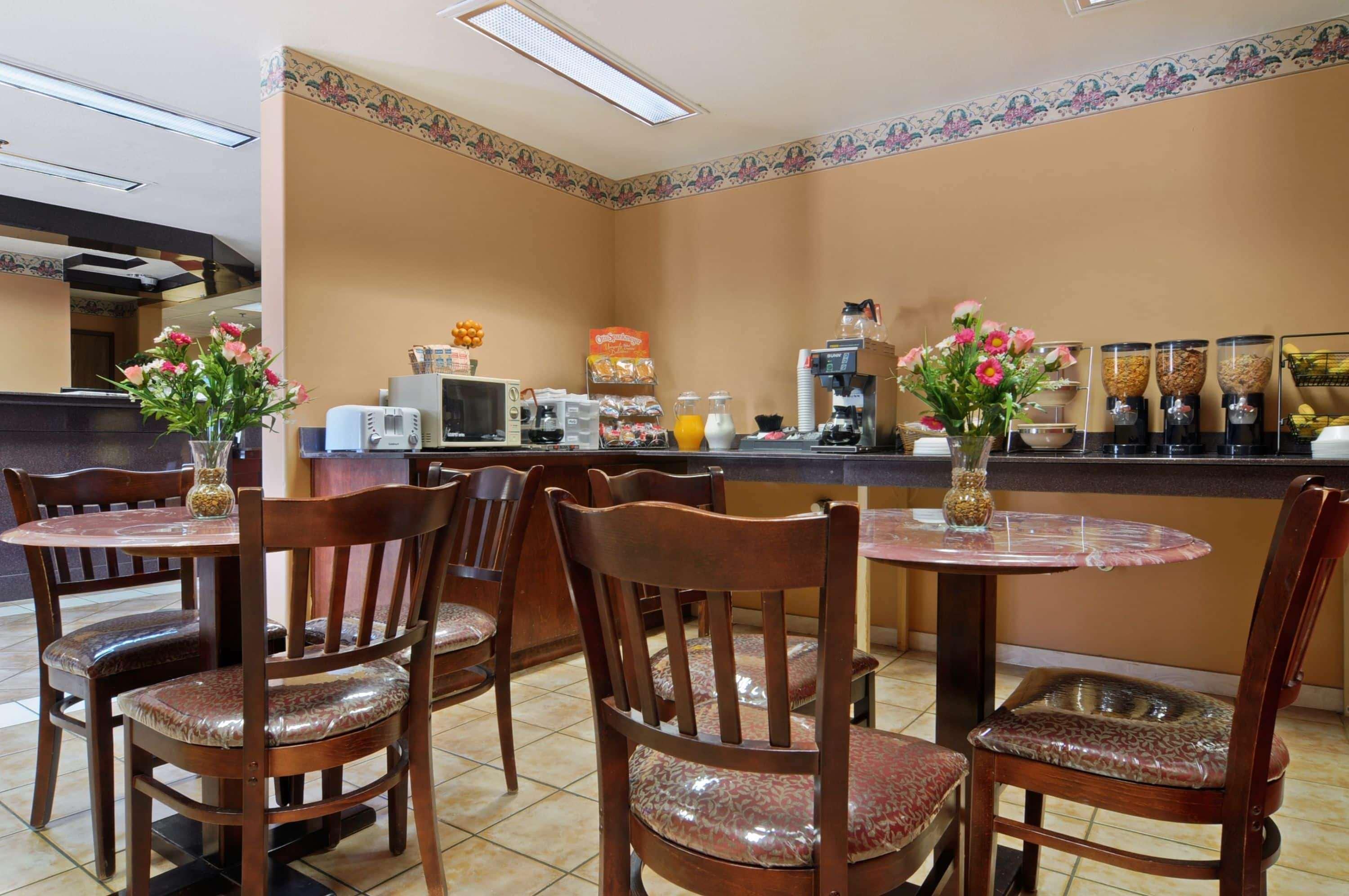 Microtel Inn And Suites Clarksville Luaran gambar