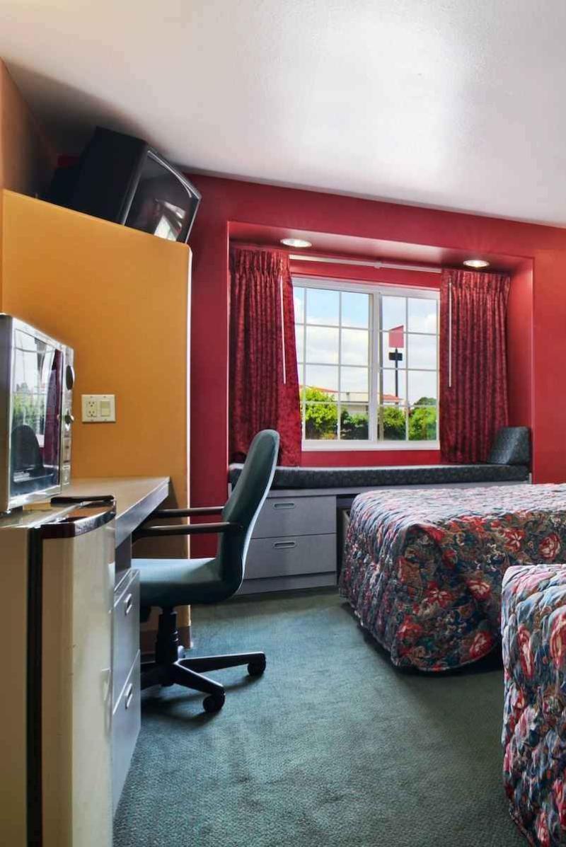 Microtel Inn And Suites Clarksville Luaran gambar